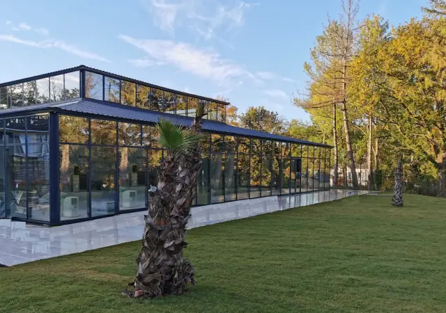Salle de mariage — Trèfle de l'orangerie — Desi Corner