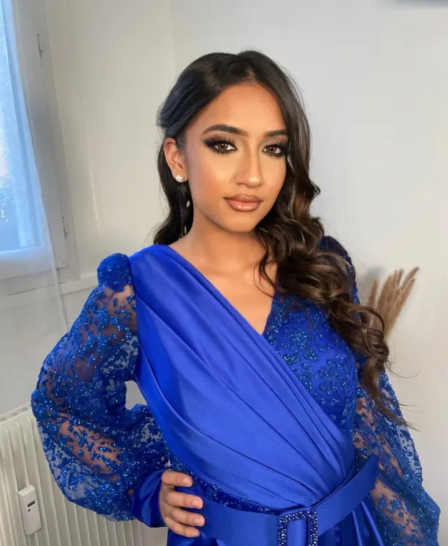 Hair & Makeup — Ambz Makeup à Paris — Desi Corner