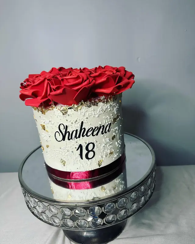 Cake / Pâtisserie — Layers Cake à Gonesse — Desi Corner