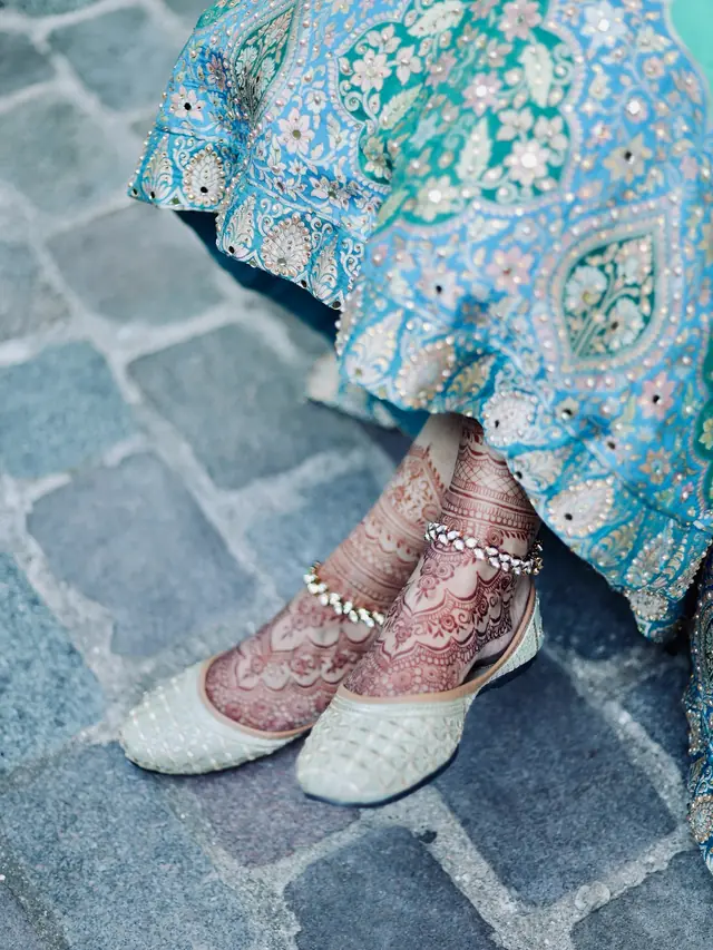 Henné — Mehendi by Kajal à Paris — Desi Corner