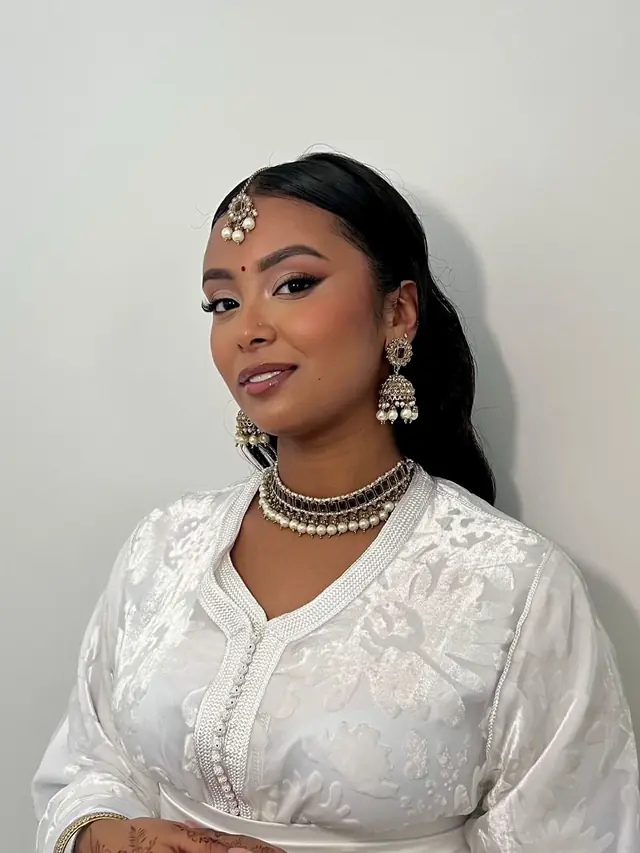 Bijoux — Vaíra à Paris — Desi Corner