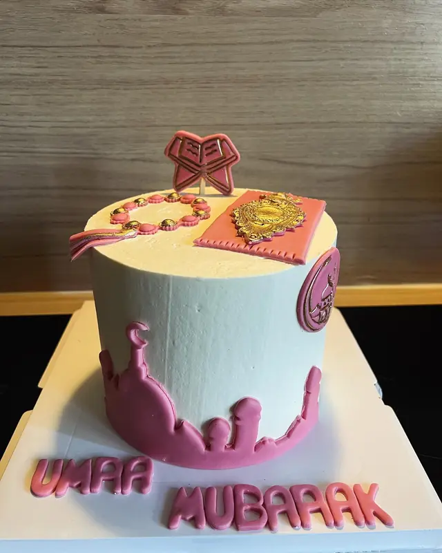 Cake / Pâtisserie — Aich Cake à Villiers-le-Bel — Desi Corner