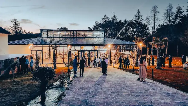 Salle de mariage — Trèfle de l'orangerie — Desi Corner