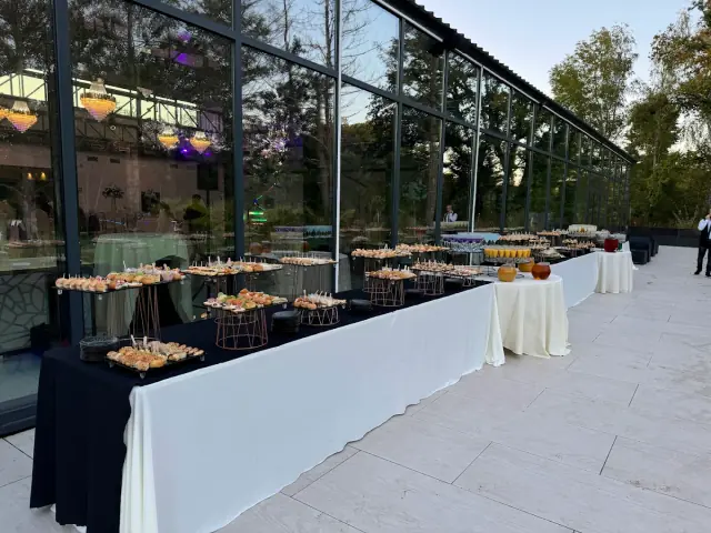 Salle de mariage — Trèfle de l'orangerie — Desi Corner