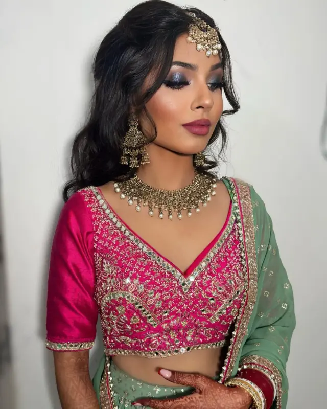 Hair & Makeup — Ambz Makeup à Paris — Desi Corner