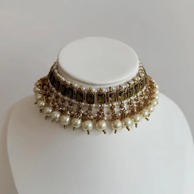 Bijoux — Vaíra à Paris — Desi Corner