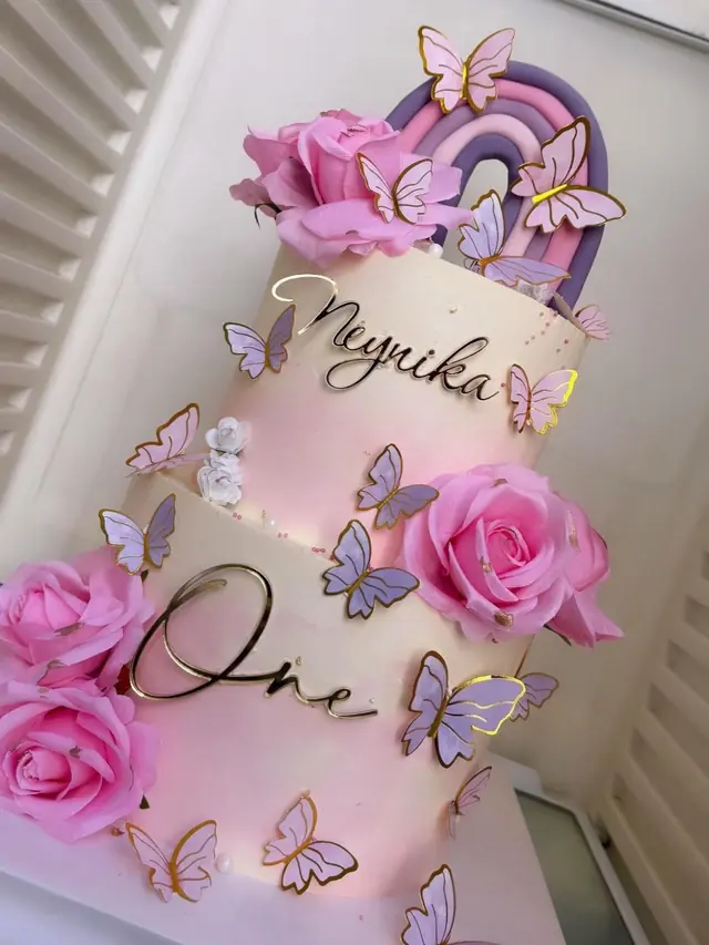 Cake / Pâtisserie — Cake Diamant à Drancy — Desi Corner