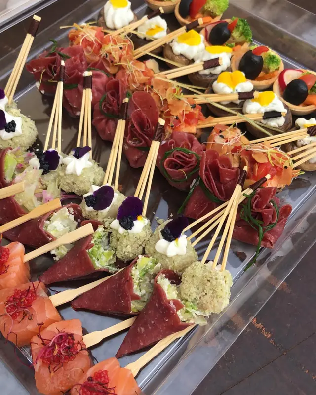 Resto & Traiteur — SoEvents Traiteur à Créteil — Desi Corner