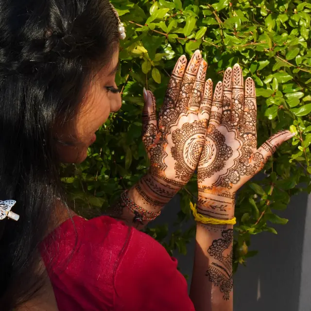 Henné — SP Henné Design à Évry — Desi Corner