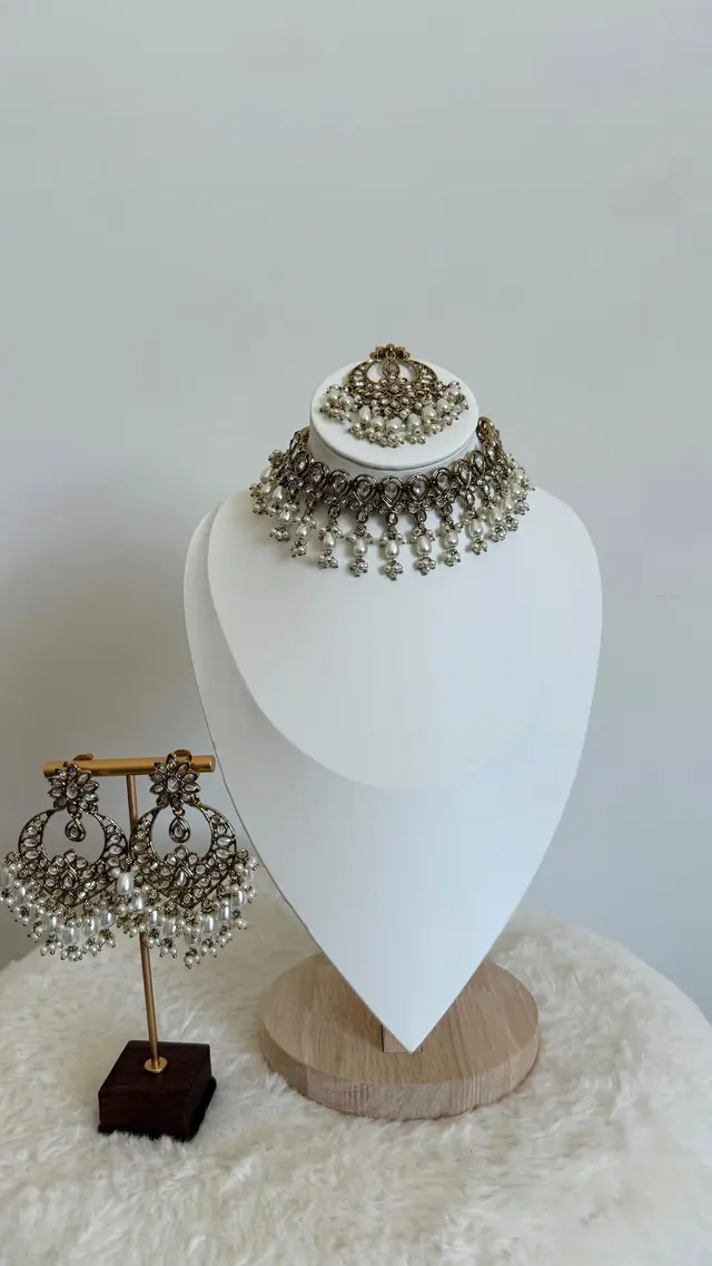 Bijoux — Vaíra à Paris — Desi Corner