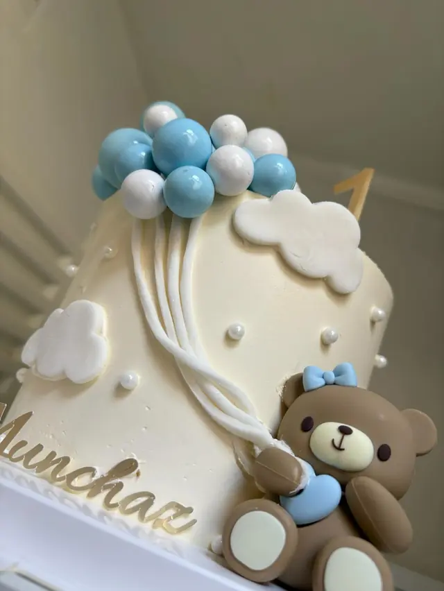 Cake / Pâtisserie — Cake Diamant à Drancy — Desi Corner