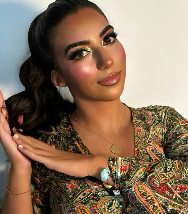 Hair & Makeup — Sammarables à Paris — Desi Corner