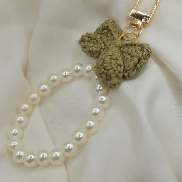 Bijoux — ArtByMiss à Vincennes — Desi Corner