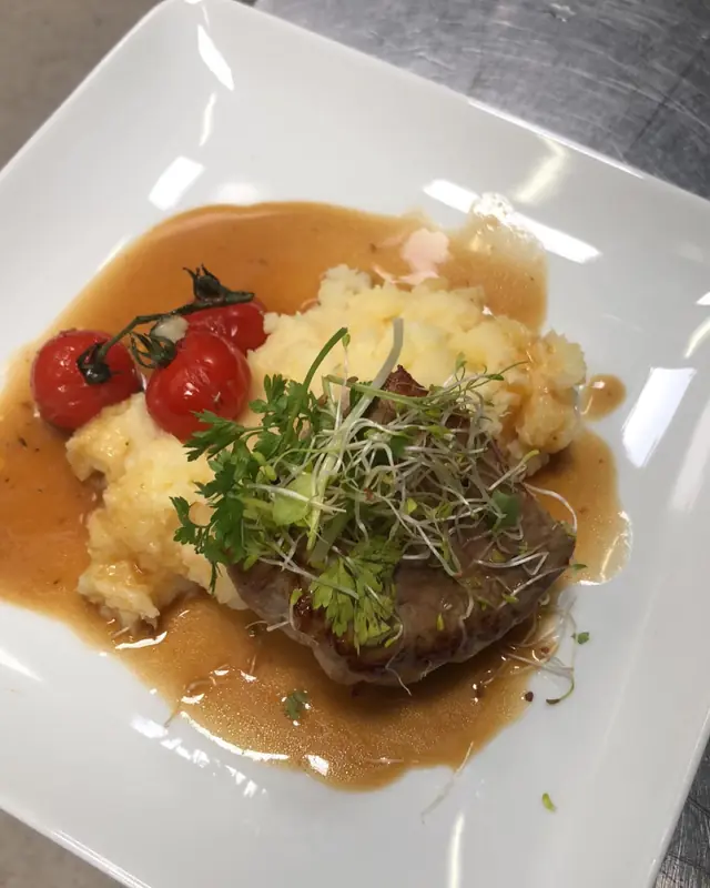 Resto & Traiteur — SoEvents Traiteur à Créteil — Desi Corner