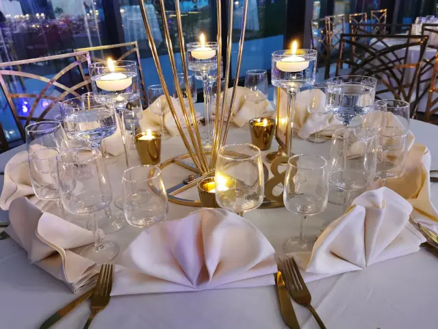 Salle de mariage — Trèfle de l'orangerie — Desi Corner