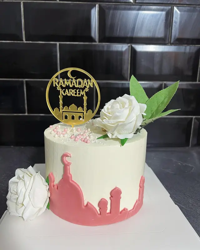 Cake / Pâtisserie — Aich Cake à Villiers-le-Bel — Desi Corner