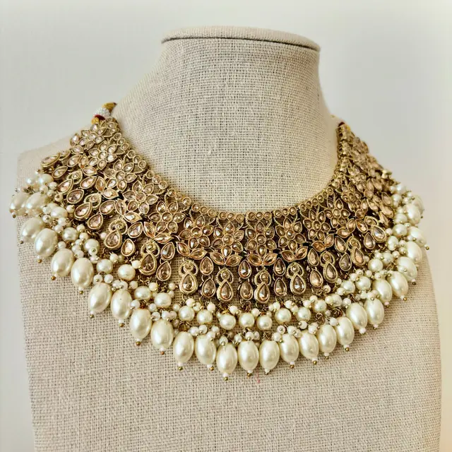 Bijoux — Diya Jewels à Meaux — Desi Corner