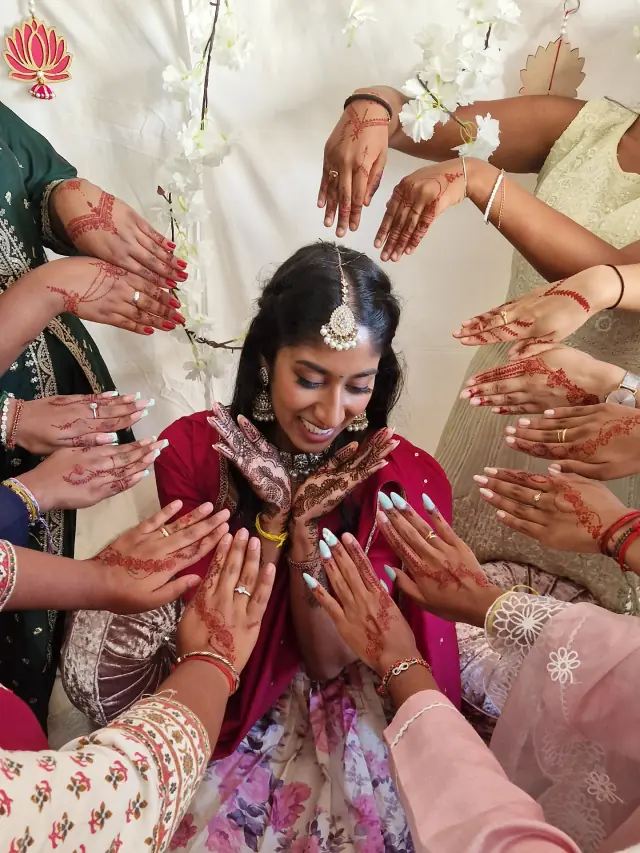 Henné — SP Henné Design à Évry — Desi Corner