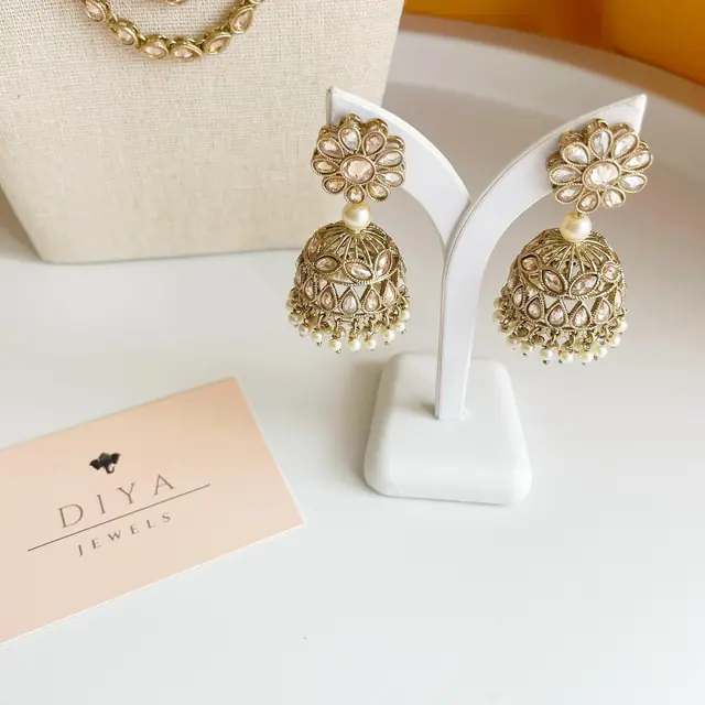 Bijoux — Diya Jewels à Meaux — Desi Corner