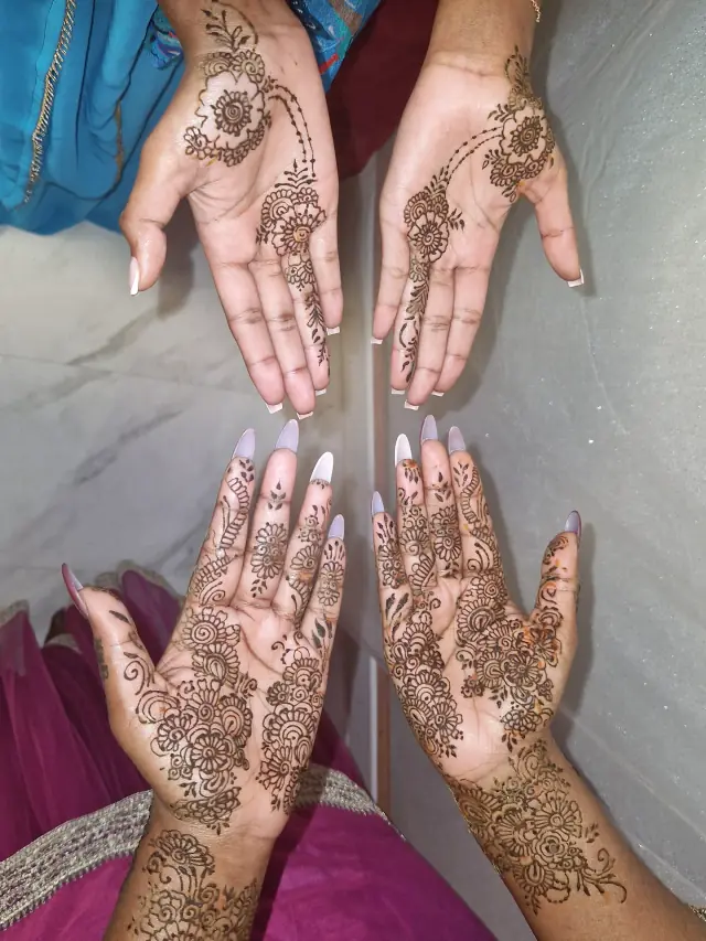 Henné — SP Henné Design à Évry — Desi Corner