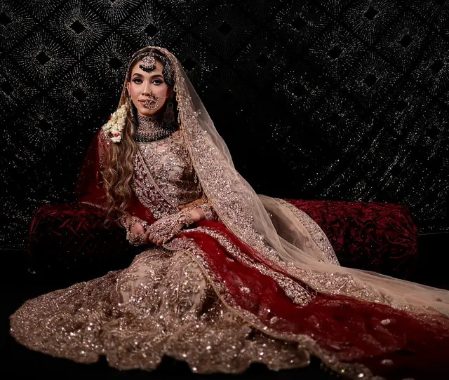 Prêt à porter — Tasneem Couture Beauté à Pantin — Desi Corner