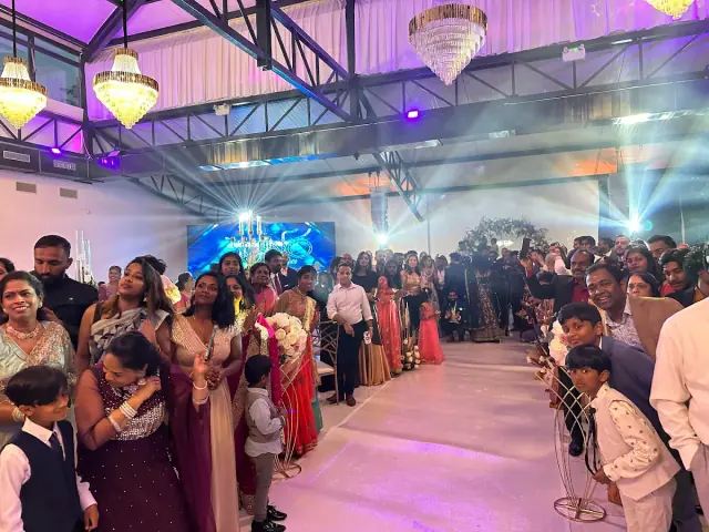 Salle de mariage — Trèfle de l'orangerie — Desi Corner