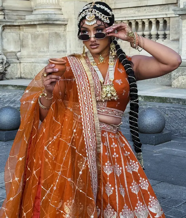 Hair & Makeup — Tanzeela Beauty à Paris — Desi Corner