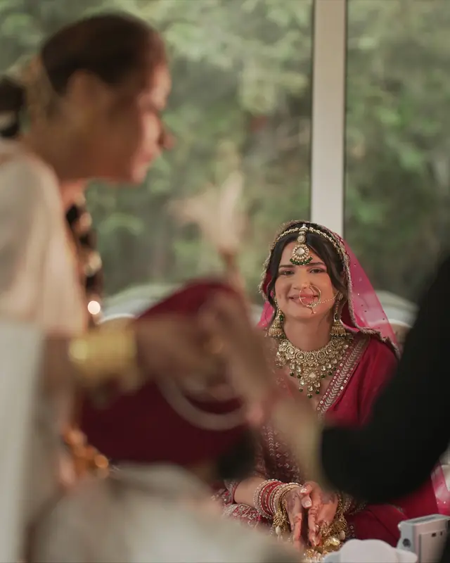 Photo & Vidéo — Aman Kandola TV à Drancy — Desi Corner