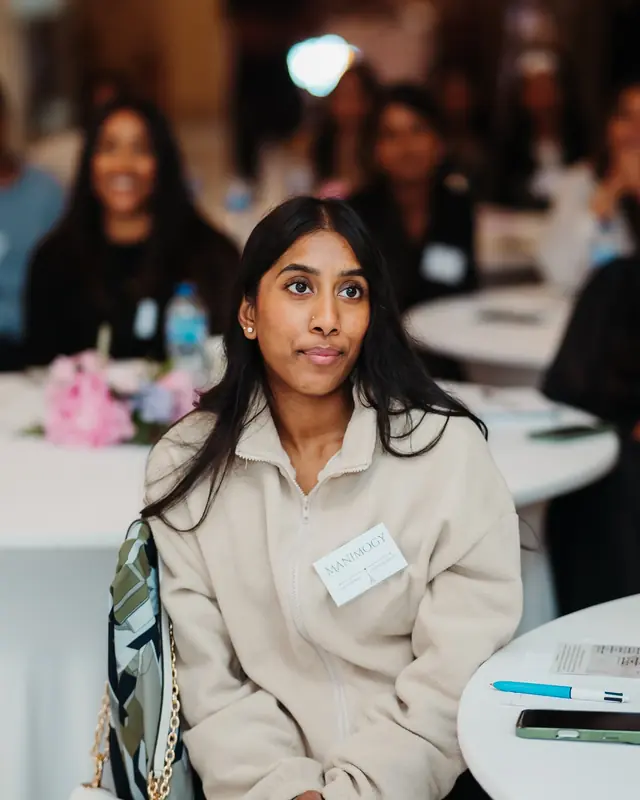 Hair & Makeup — Madusha à Paris — Desi Corner