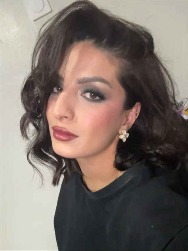 Hair & Makeup — Saimak Artist à Limay — Desi Corner