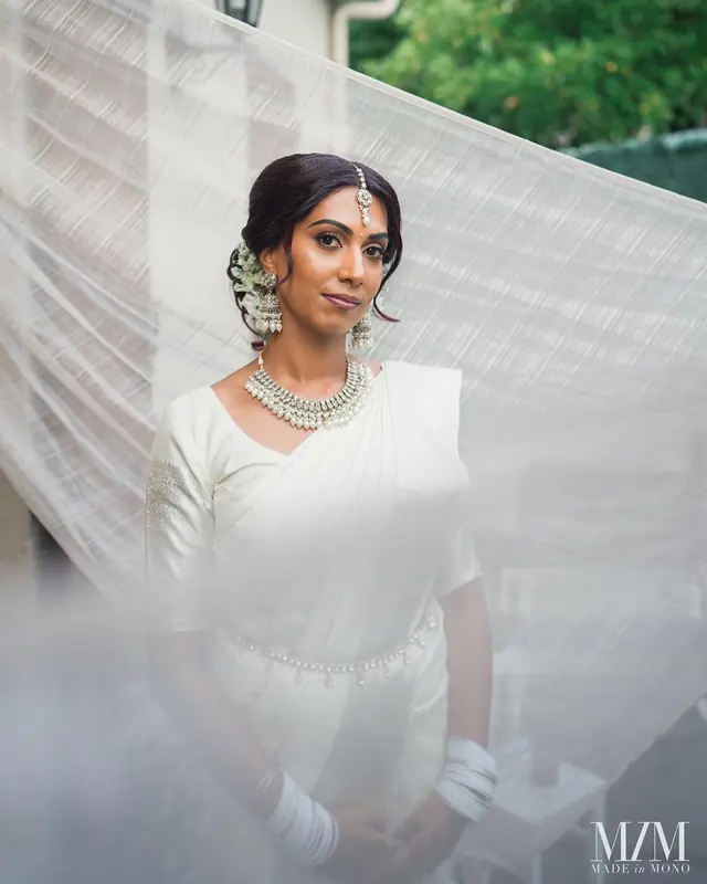 Hair & Makeup — Riiya Makeup à Paris — Desi Corner