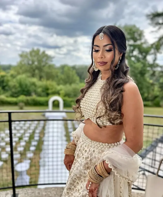 Hair & Makeup — Glam By Sham à Pontault-Combault — Desi Corner