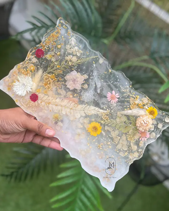 Tableaux & Arts — Ma Plume Ornée à Les Mureaux — Desi Corner