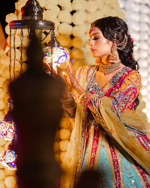 Hair & Makeup — Tanzeela Beauty à Paris — Desi Corner