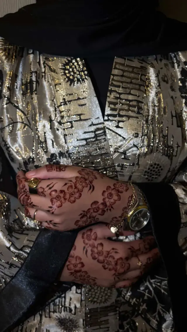 Henné — Hennee by KS à Bobigny — Desi Corner