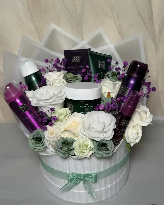 Divers — The Bloom Garden à Mantes-la-Jolie — Desi Corner