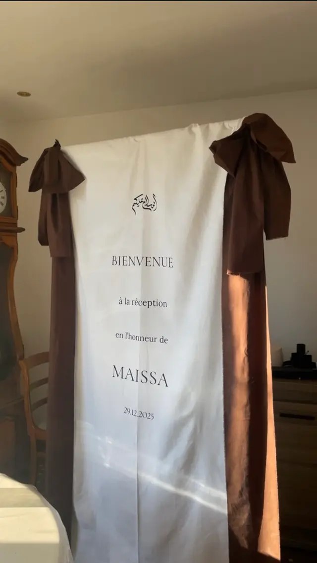 Décoration — The New Chapter  à Sartrouville — Desi Corner