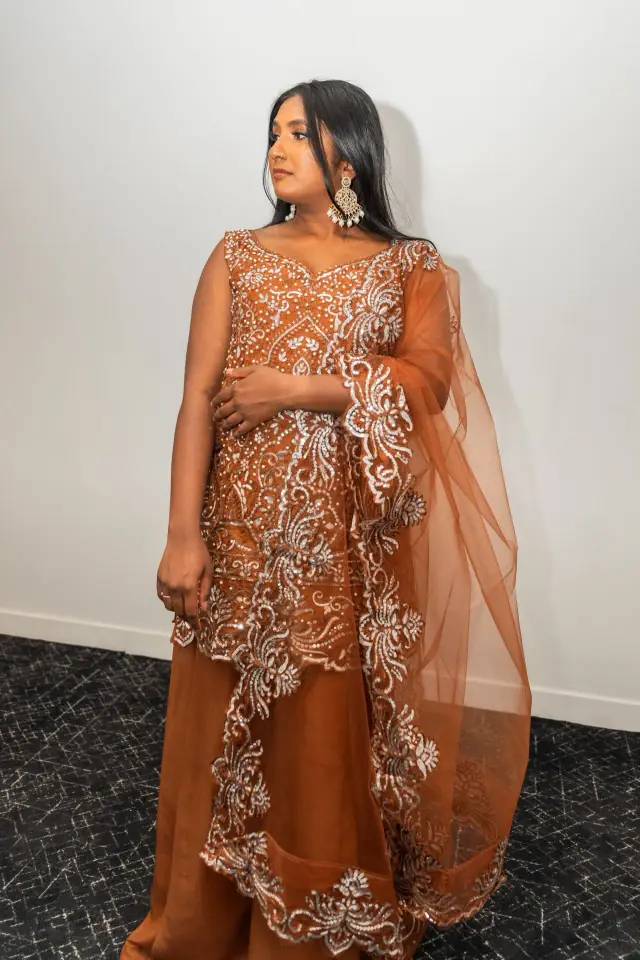 Prêt à porter — House Of Elegancy à Servon — Desi Corner