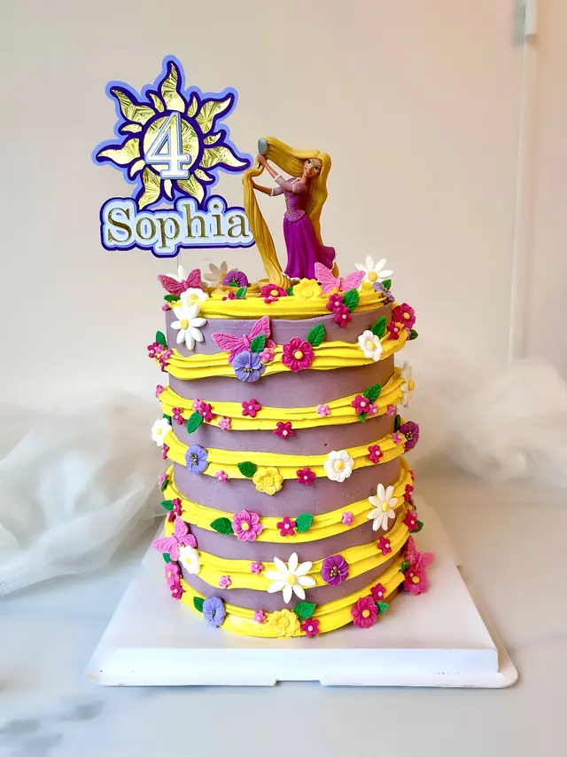 Cake / Pâtisserie — Cakes by Meherine à Pierrefitte-sur-Seine — Desi Corner