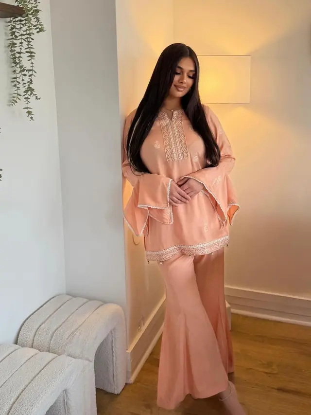 Prêt à porter — Maison Aliyah à Paris — Desi Corner