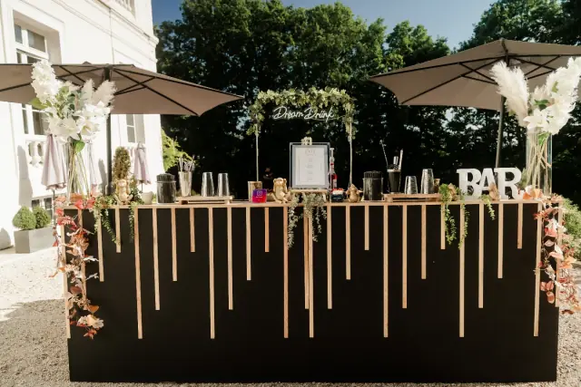 Bar à cocktails — Dream Driink  à Choisy-le-Roi — Desi Corner