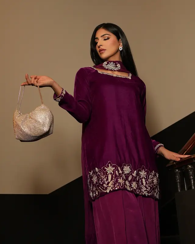 Prêt à porter — Azalee By Sundas à Aulnay-sous-Bois — Desi Corner