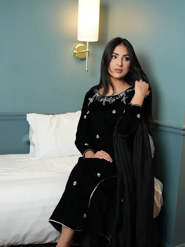 Prêt à porter — Azalee By Sundas à Aulnay-sous-Bois — Desi Corner