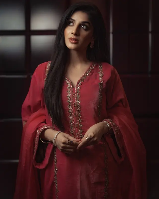 Photo & Vidéo — Shumaela Photography à Paris — Desi Corner