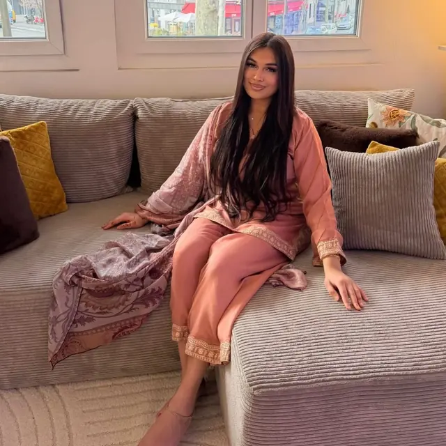 Prêt à porter — Maison Aliyah à Paris — Desi Corner