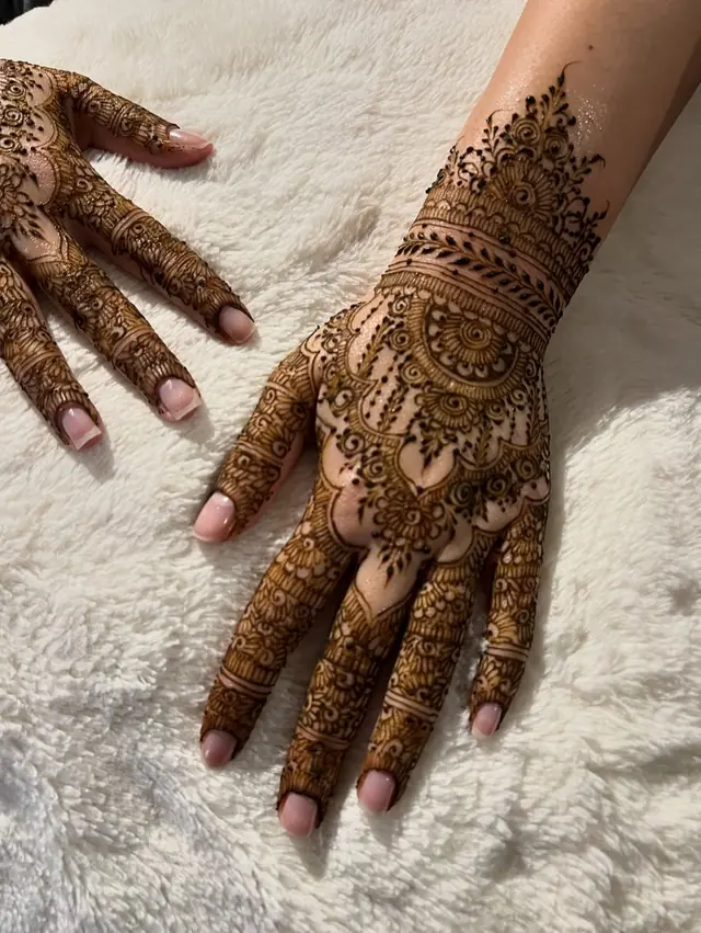 Henné — Henna Design à Sevran — Desi Corner
