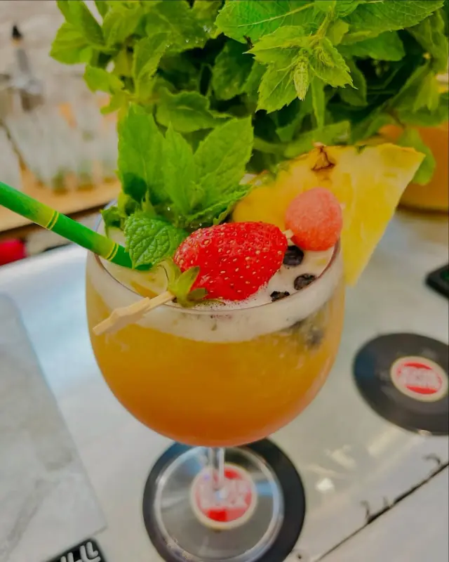 Bar à cocktails — Presta Bar à Paris — Desi Corner