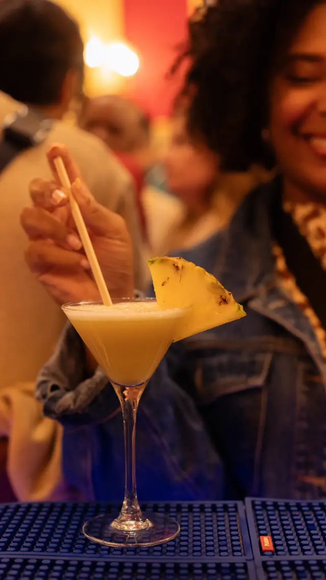 Bar à cocktails — Just In Cocktails à Dammartin-en-Goële — Desi Corner