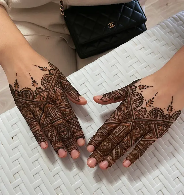 Henné — Henna TS à Épinay-sur-Seine — Desi Corner
