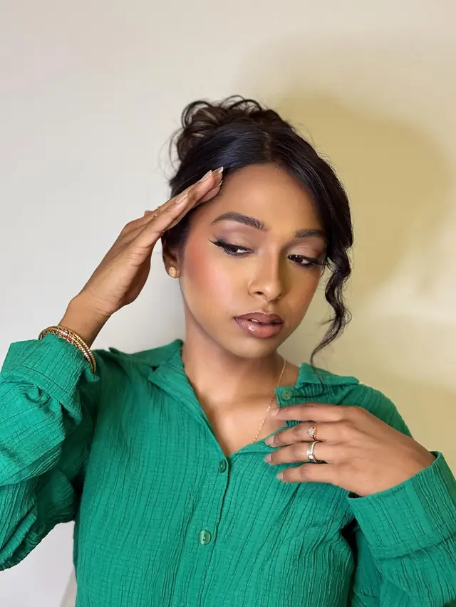 Hair & Makeup — Anbu Beauty MUA à Le Blanc-Mesnil — Desi Corner